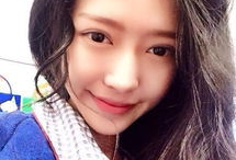 校花视频,校花视频惊艳亮相，青春魅力绽放